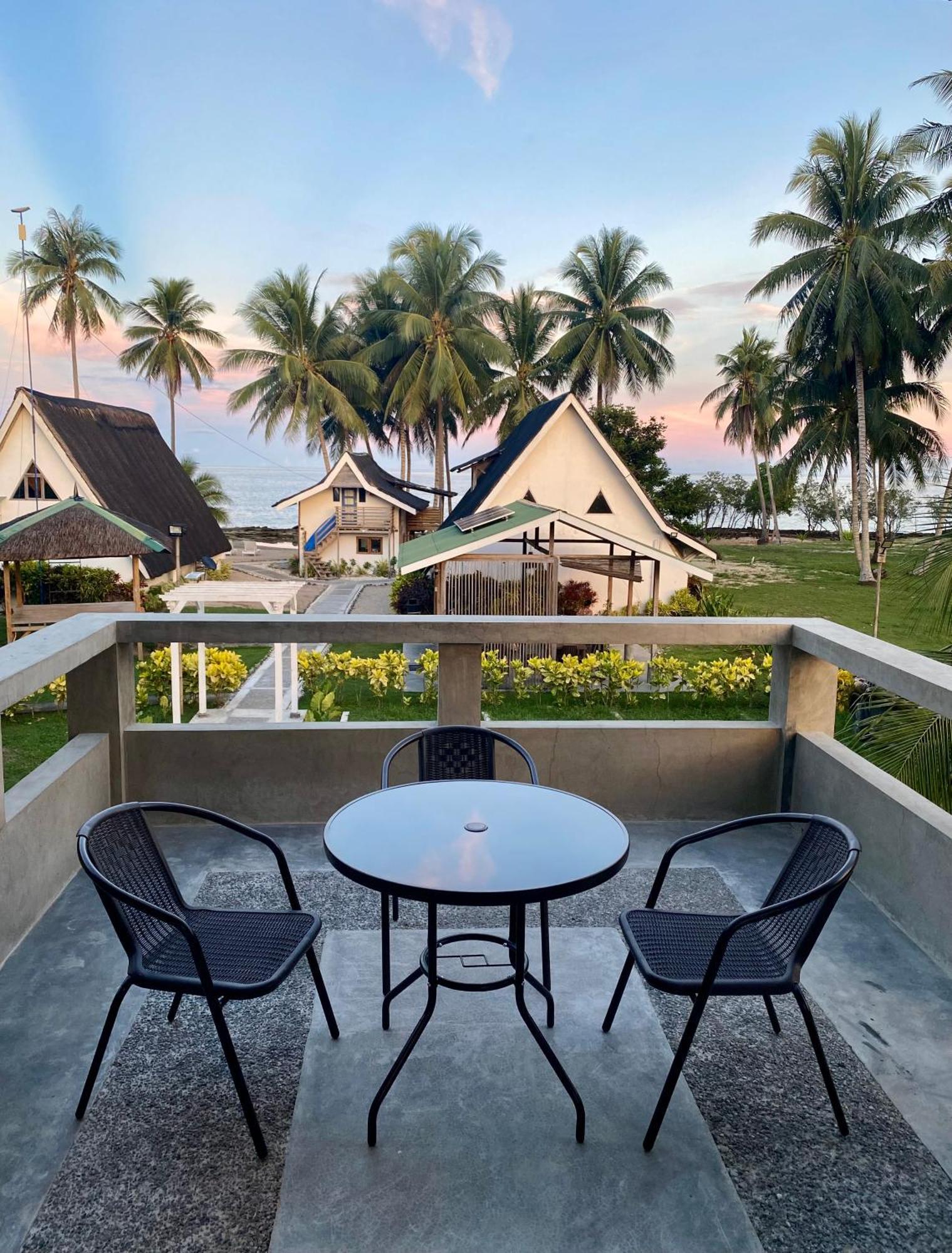 Surya Beach Resort Palawan Aborlan Екстер'єр фото