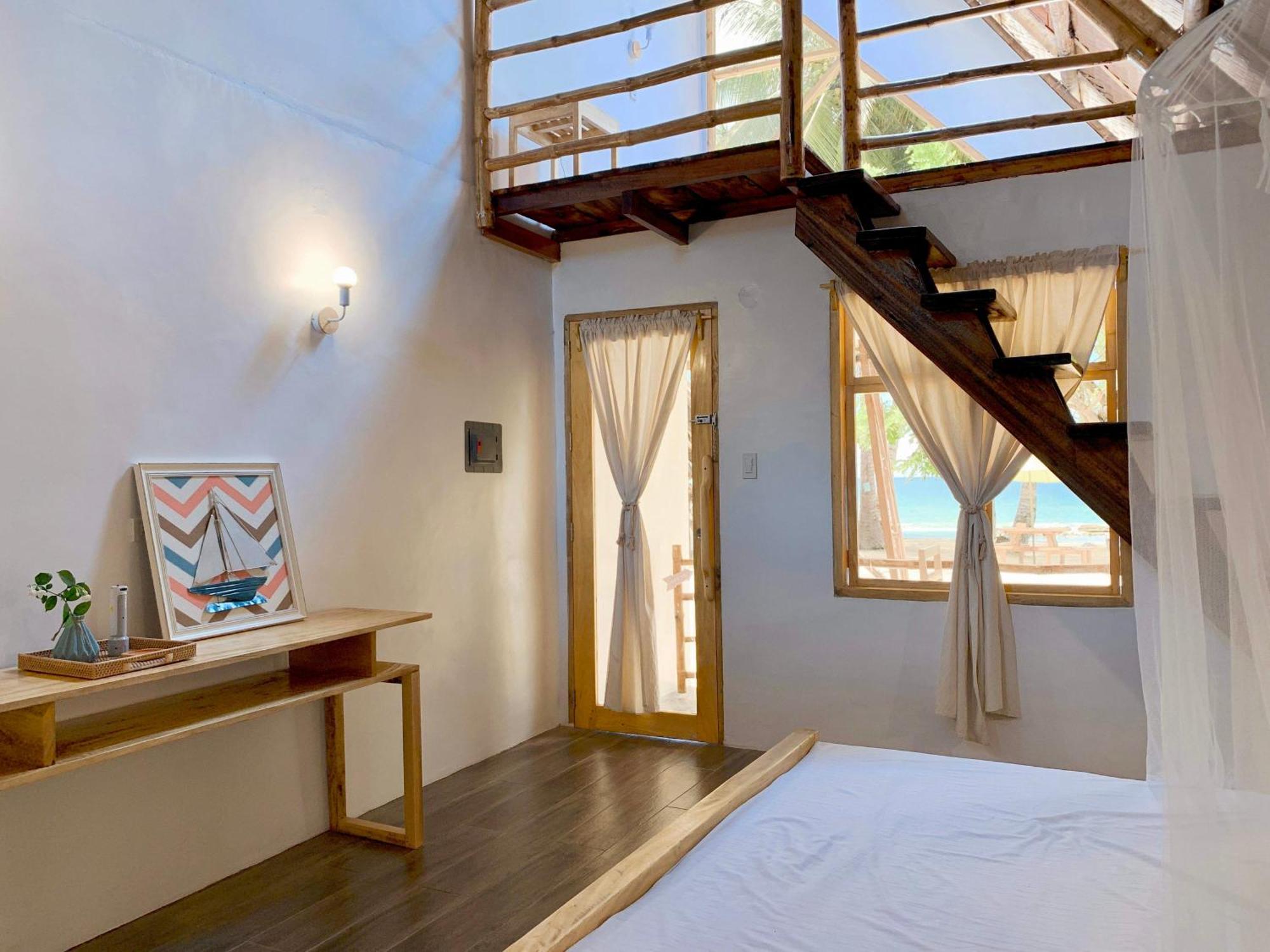 Surya Beach Resort Palawan Aborlan Екстер'єр фото